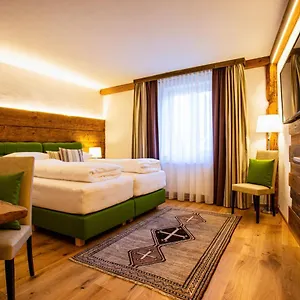 **** Hotel Lend-platzl Austria