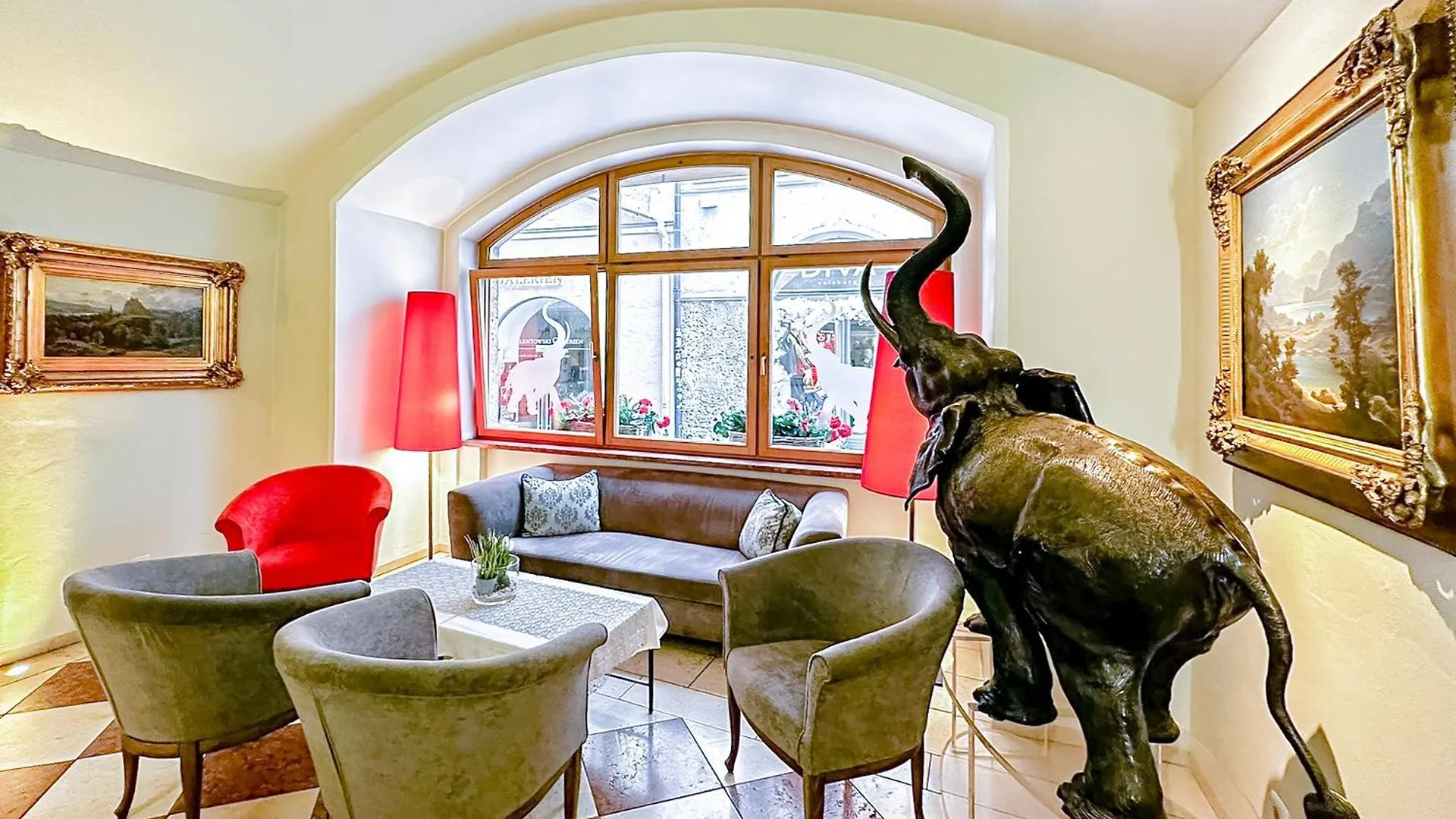 Hotel Elefant Family Business Solnohrad