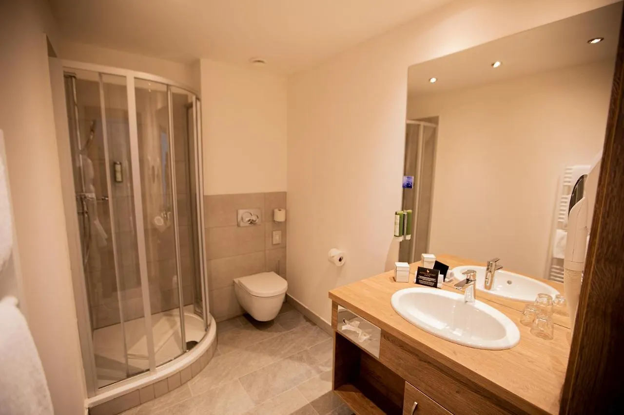 Hotel Elefant Family Business Solnohrad