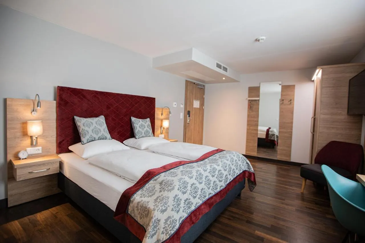 Hotel Elefant Family Business Solnohrad